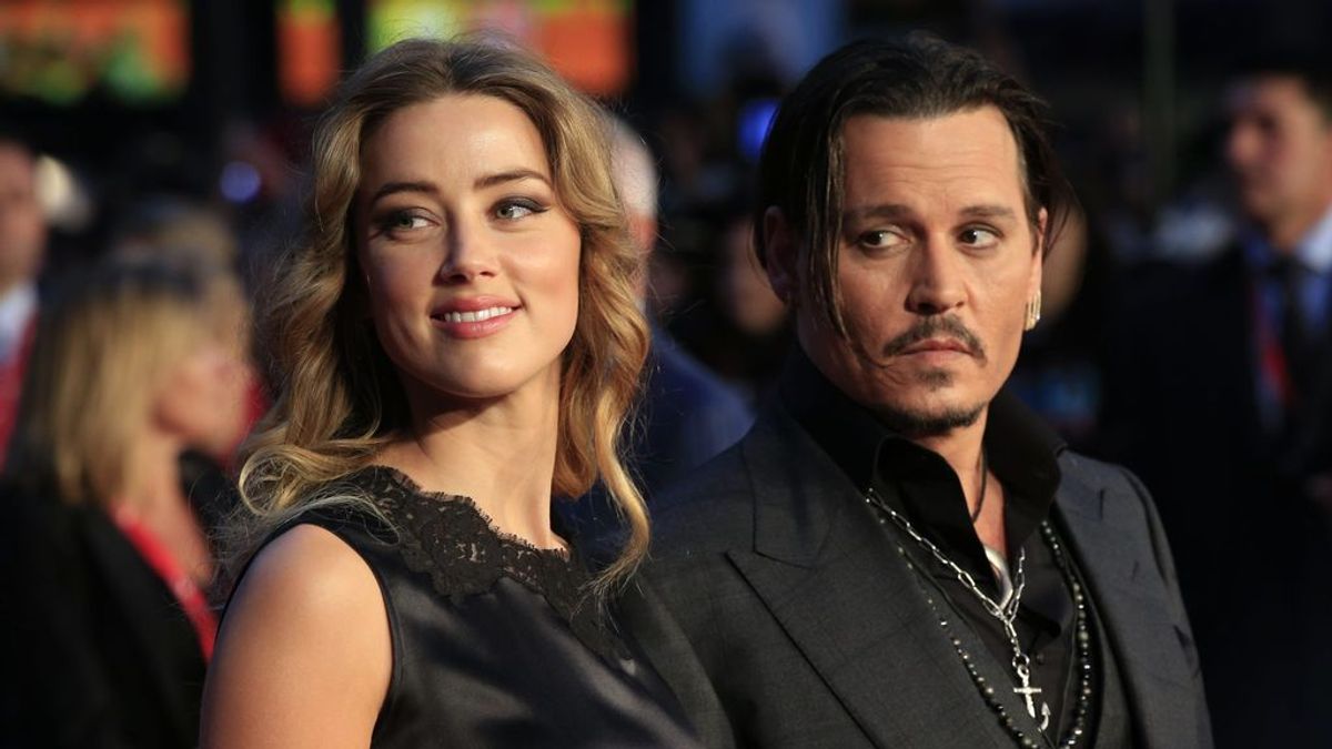 Johnny Depp acusa a Amber Heard de defecar en la cama cuando estaban juntos y ella responde