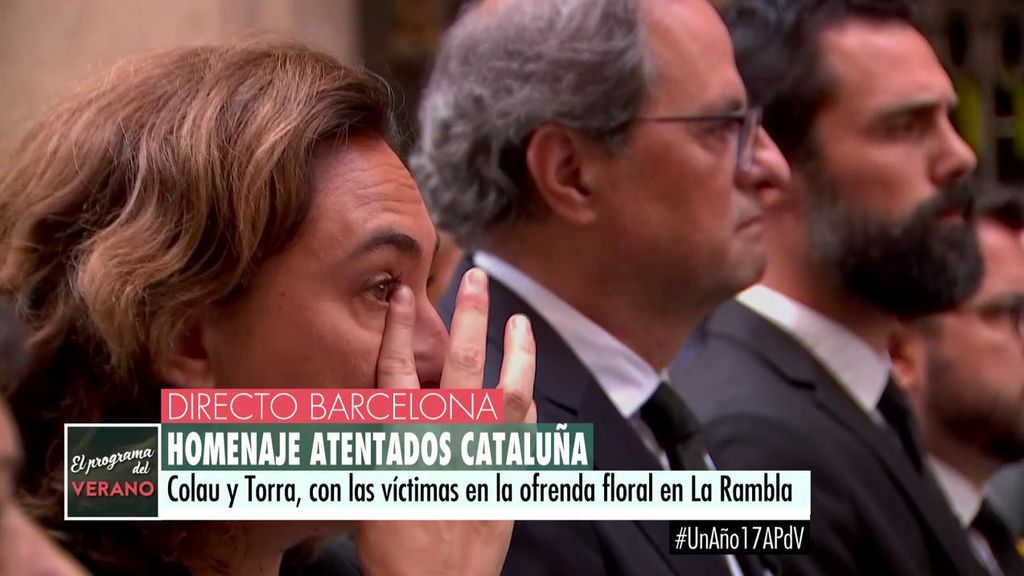 Las lágrimas de Ada Colau durante el acto de homenaje a las víctimas en el aniversario del 17-A