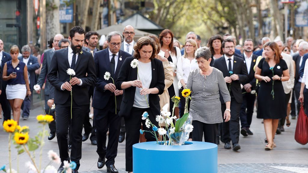 politicos ofrenda