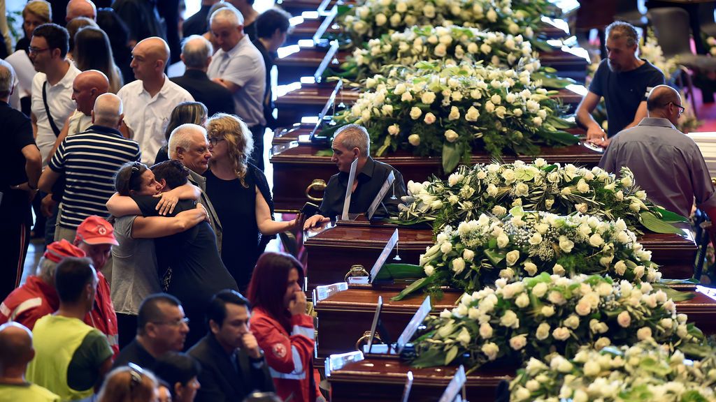Dolor en Italia en el funeral de estado por las víctimas del colapso del puente Morandi