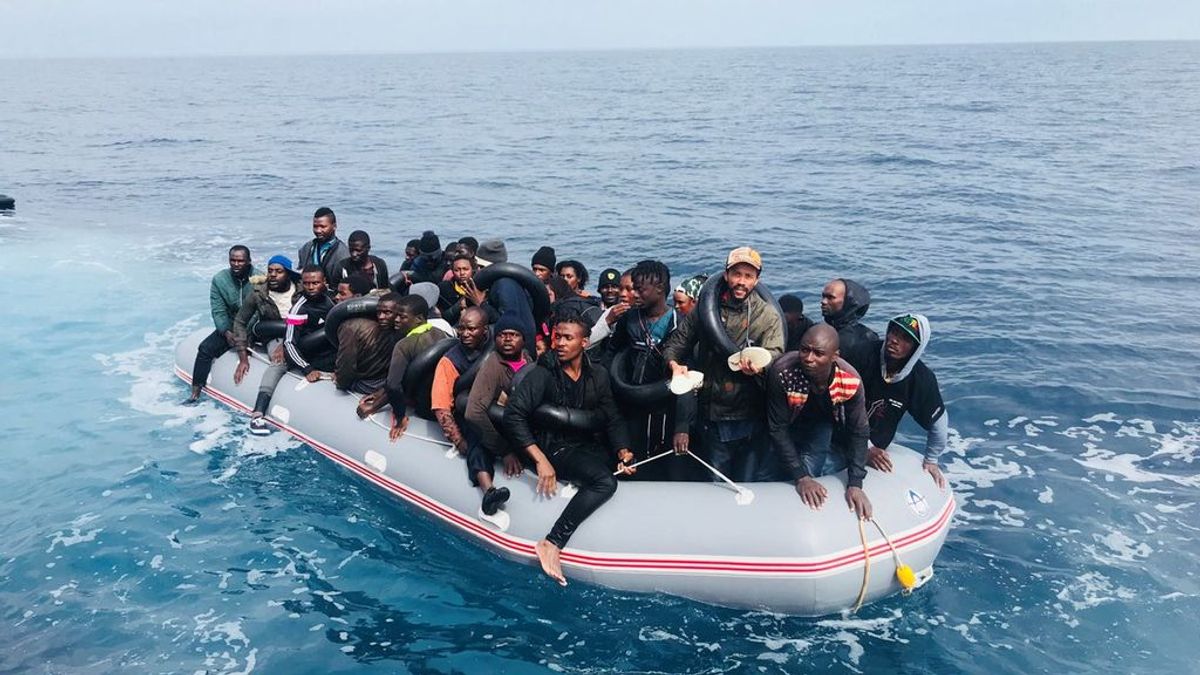 Los franceses, cada vez más dispuestos a acoger a migrantes del Mediterráneo