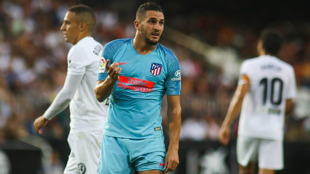 Atlético y Valencia empatan en su estreno en Liga (1-1)