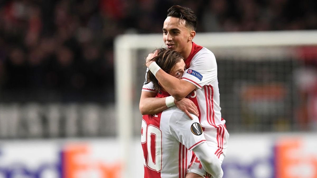 Abdelhak Nouri, jugador del Ajax, se despierta tras trece meses en coma y empieza a comunicarse con su familia Abdelhak Nouri, jugador del Ajax, se despierta tras trece meses en coma y empieza a comunicarse con su familia