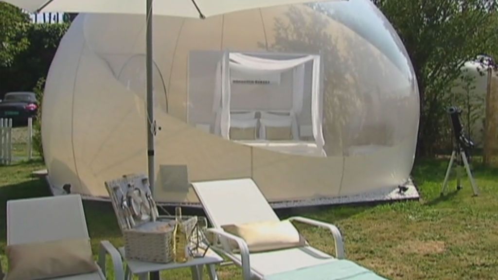 Un hotel celestial, bajo el mar o en las alturas: alojamientos insólitos