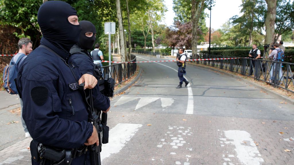 Dos muertos y un herido grave por un ataque con arma blanca en Trappes, cerca de París