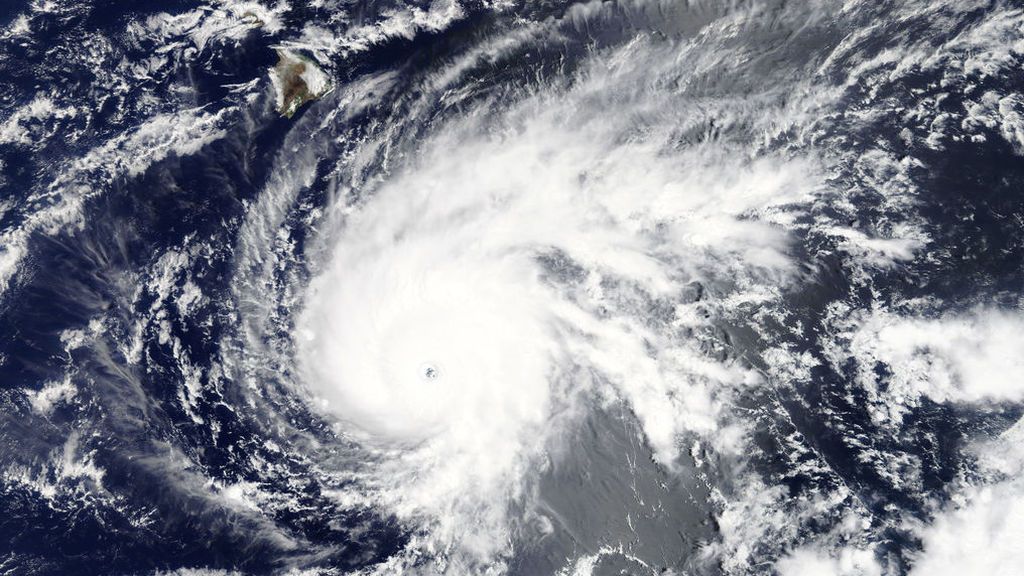 Alerta en Hawái por el potente huracán Lane