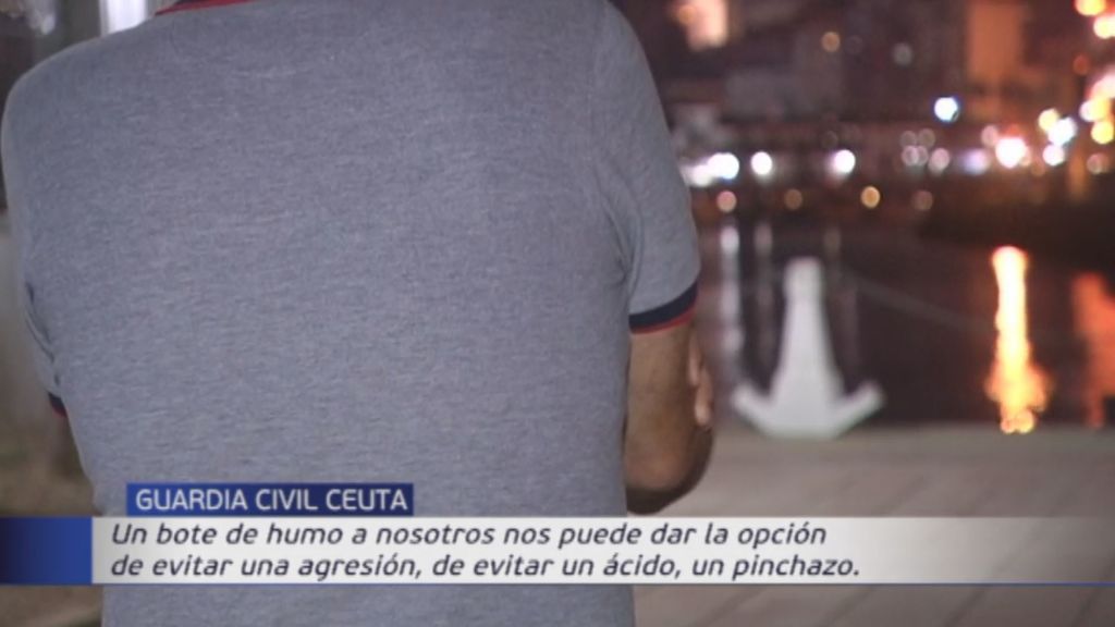 El testimonio de un guardia civil herido tras el masivo salto en Ceuta: "Cada vez vienen más armados"