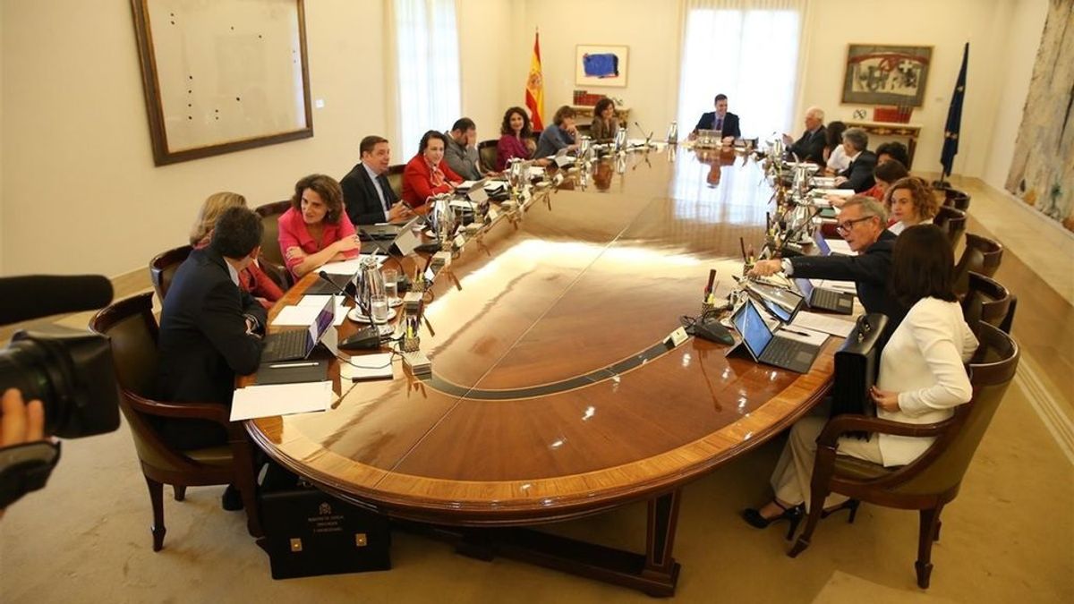 Sánchez reúne a sus ministros en Toledo para reflexionar sobre los retos de España