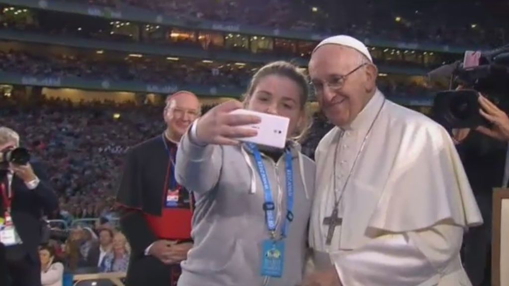 El Papa se acerca a los fieles de Dublín