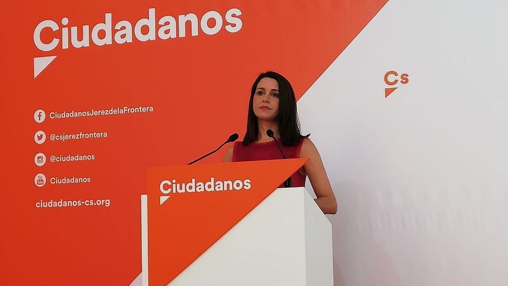 Inés Arrimadas: "El gobierno separatista no nos va a callar"