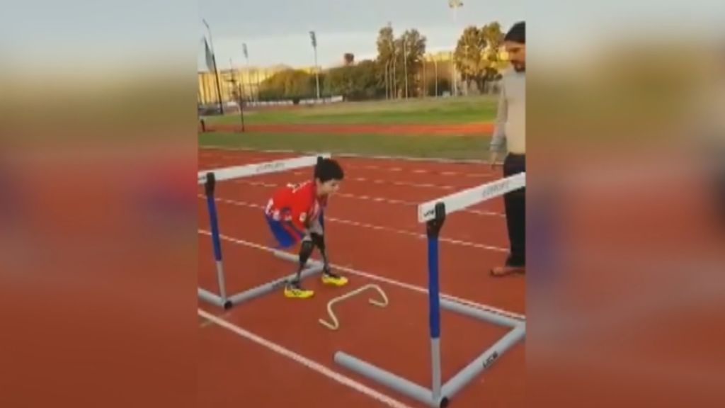 Manu, el niño argentino que se ha ganado el cariño de la plantilla del Atlético de Madrid