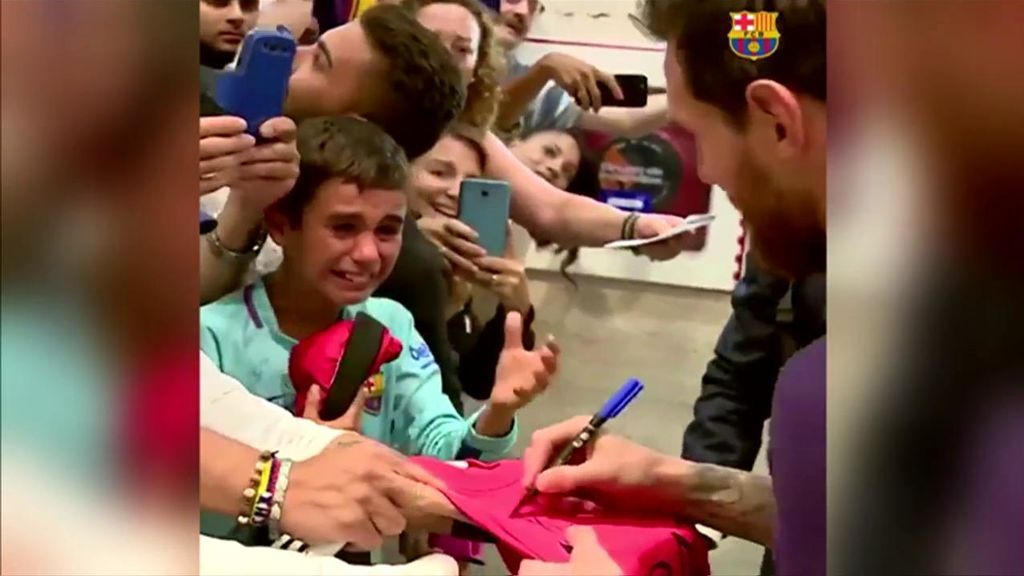La emoción de un joven aficionado del Barça tras conseguir la firma de Leo Messi