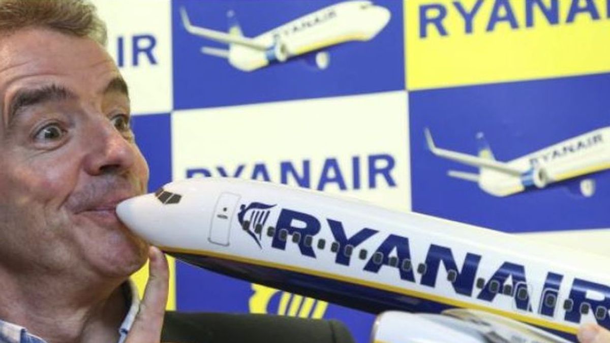 Facua se enfrenta a Ryanair: el equipaje de mano debe ser gratuito según la Ley de Navegación
