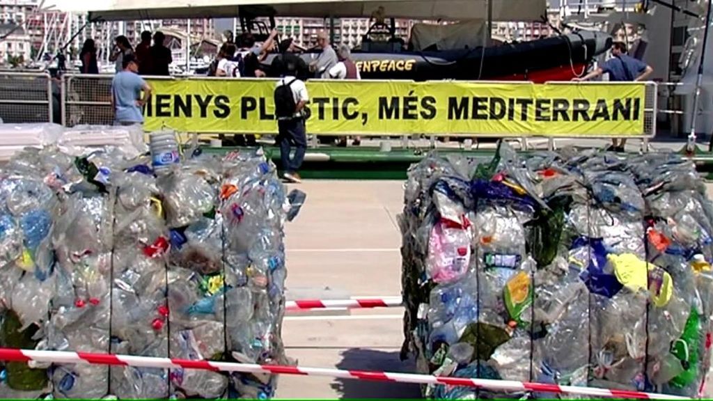 Guerra al plástico: Mallorca ha recogido en lo que va de año hasta 12 toneladas de residuos en sus aguas