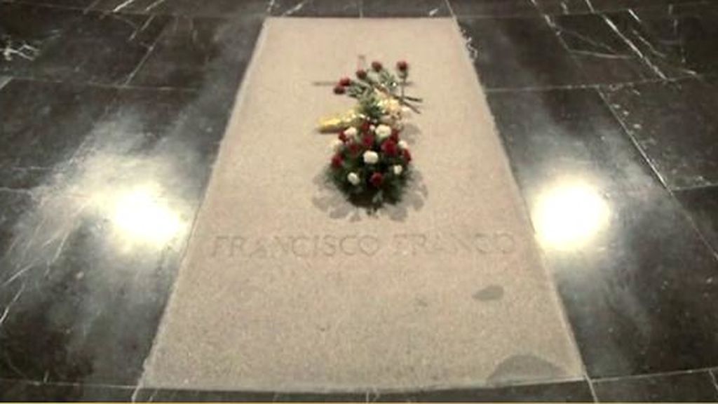 El PSOE quiere evitar que se grabe ni se saquen fotos al exhumar los restos de Franco del Valle de los Caídos