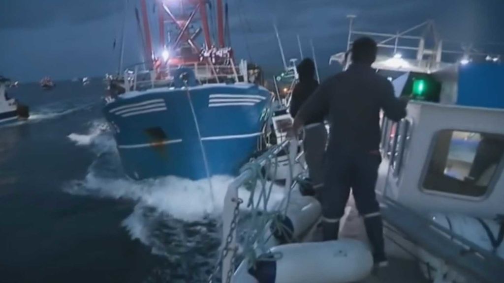 La guerra de las vieiras: batalla naval entre pesqueros franceses e ingleses