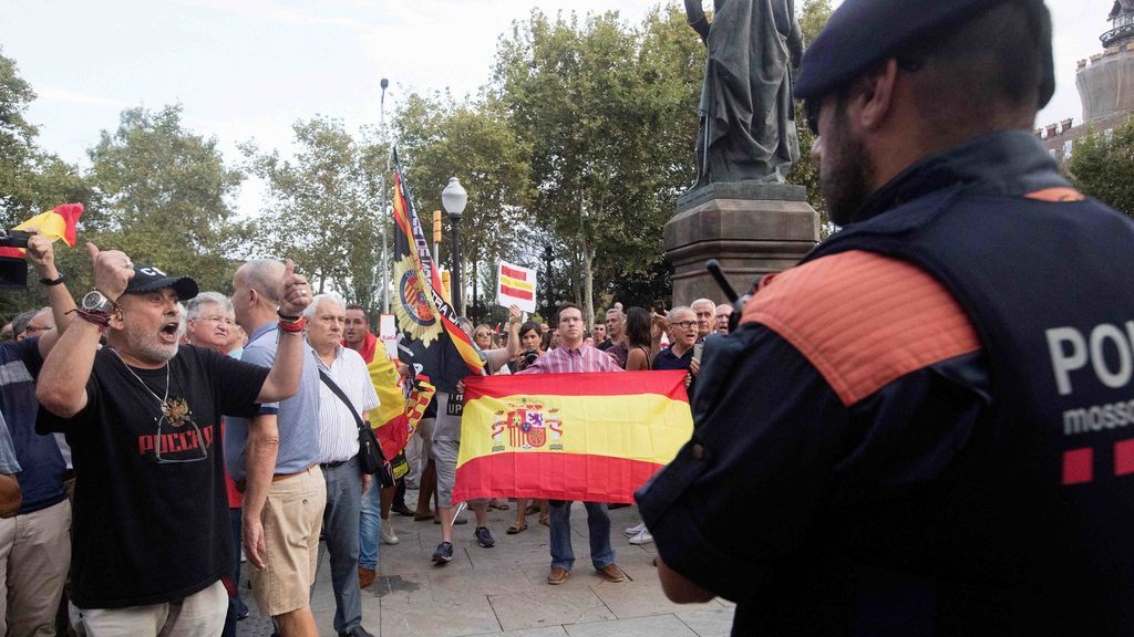 El cámara de Telemadrid agredido en la concentración convocada por Cs denuncia los hechos
