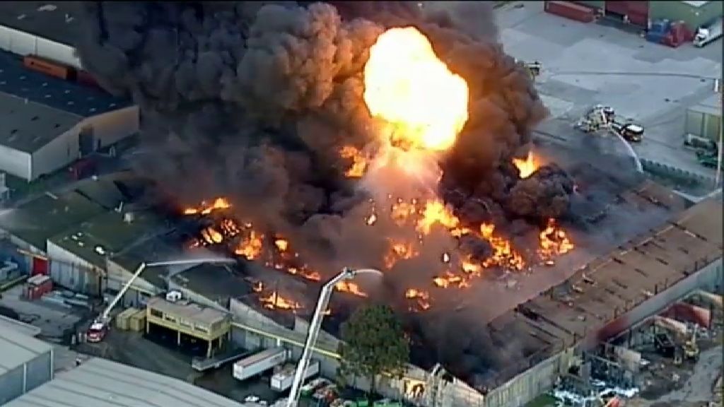 Incendio en una planta química de Melbourne