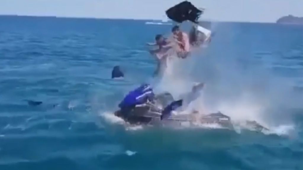 Dos personas heridas por la explosión de una moto acuática en el Mar Negro