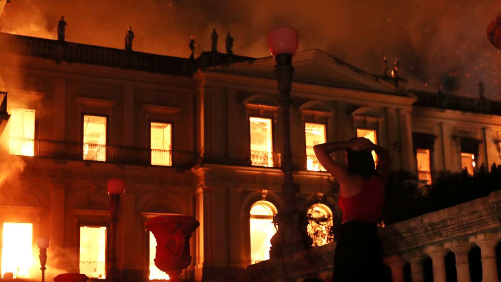 "Irreparables", los daños causados por el incendio en el Museo Nacional de Brasil