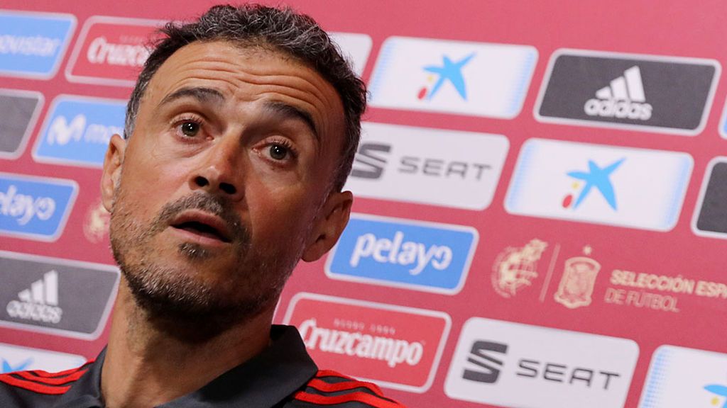 Las normas de Luis Enrique en la Selección: prohibidos los móviles en las comidas y máxima privacidad en el entrenamiento