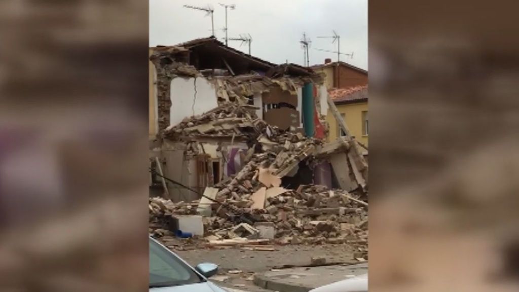 Explosión en un casa de Burgos: Rescatadas tres personas con vida
