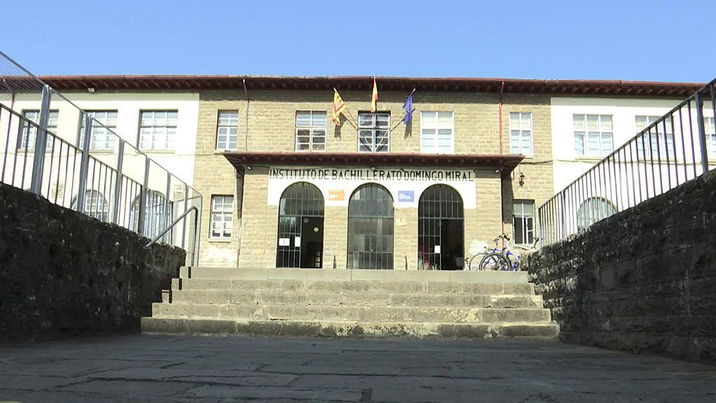 Su primera casa, su colegio y su escuela de danza, 'Sálvame' nos muestra los lugares de la infancia de Georgina Rodríguez