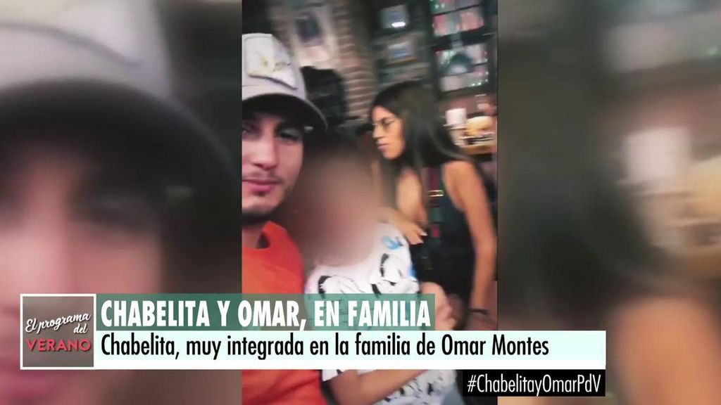 Las imágenes de Chabelita, cómoda e integrada, con la familia de Omar Montes