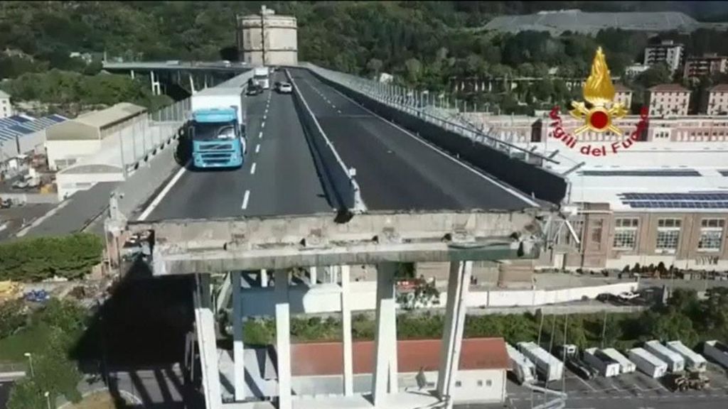 La impactante recreación del derrumbe del puente de Génova