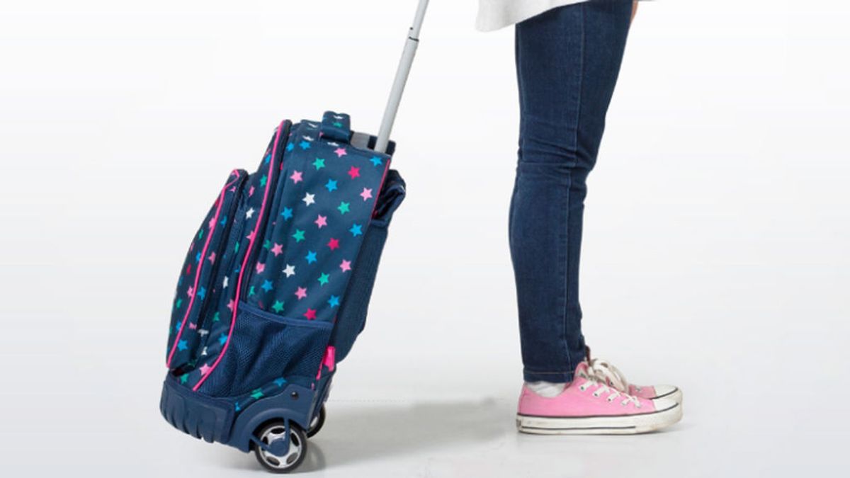 ¿Qué eliges para tus hijos, mochila o carrito?  Y lo que dicen los expertos