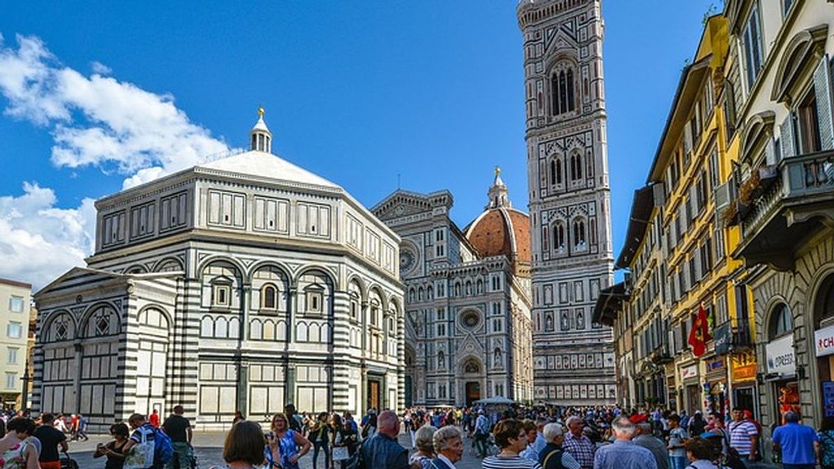 A partir de ahora, comer en las calles de Florencia costará unos 500 euros