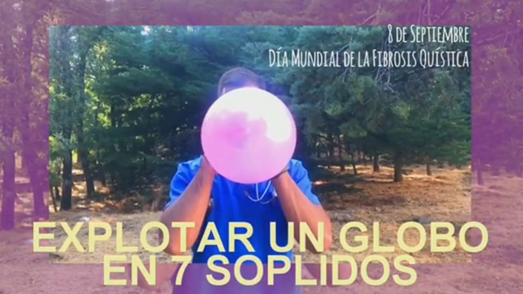 Hinchar un globo en siete soplidos, el reto de Instagram de un joven español contra la fibrosis quística
