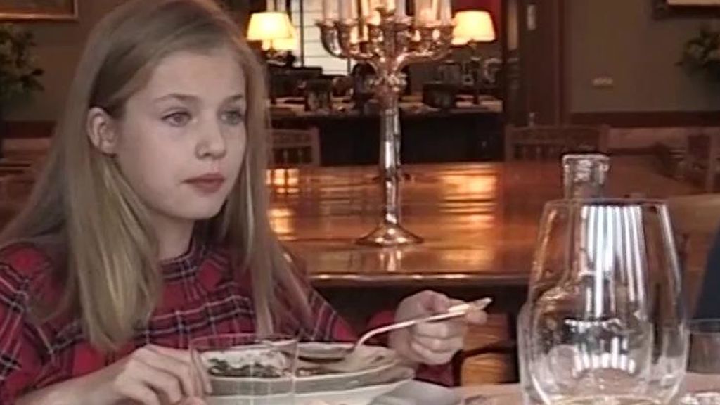 Fiestas del pijama en la Zarzuela: ¡Así se divierten las princesas Leonor  y Sofía!