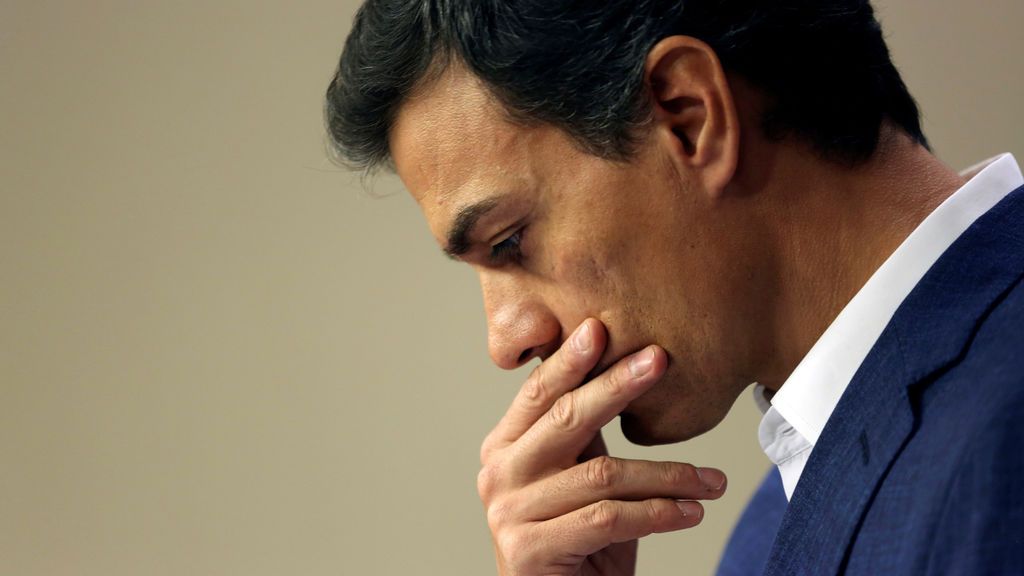 El PP teme que el caso del máster de la ministra Montó acabe salpicando a Pablo Casado