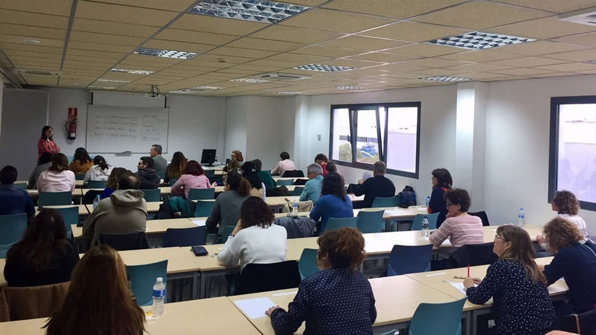 El número de alumnos que estudia catalán en las Escuelas Oficiales de Idiomas aumenta un 445% en un año