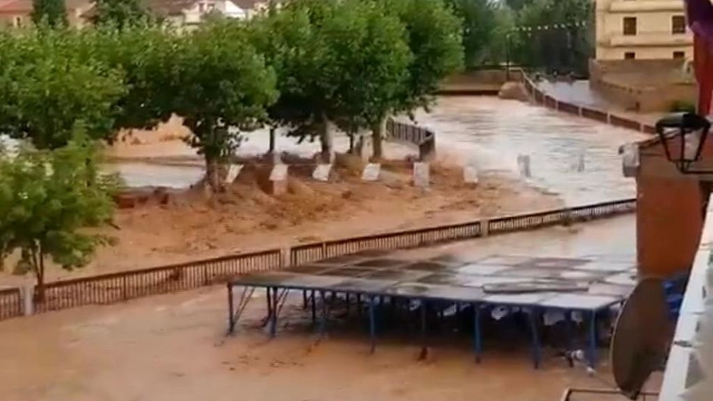 40 vecinos evacuados del Monasterio de Santa María de Huerta por las inundaciones