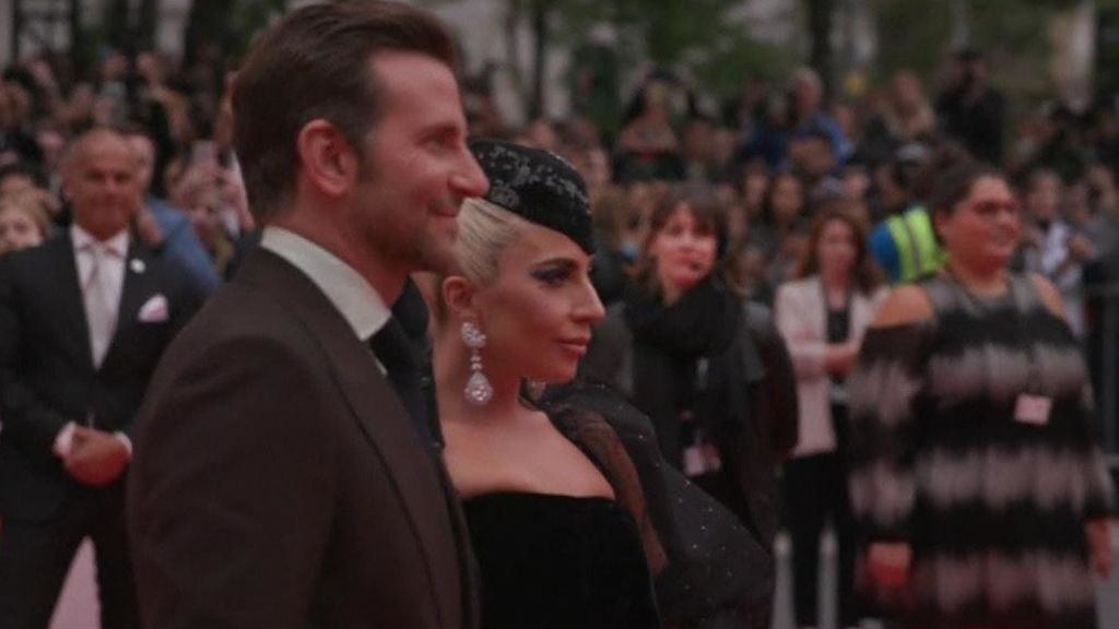 Lady Gaga y Bradley Cooper deslumbran en Toronto