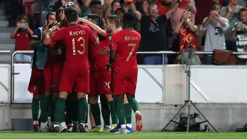 ¡Gol de Portugal! Contra de manual que convierte André Silva en el 1-0