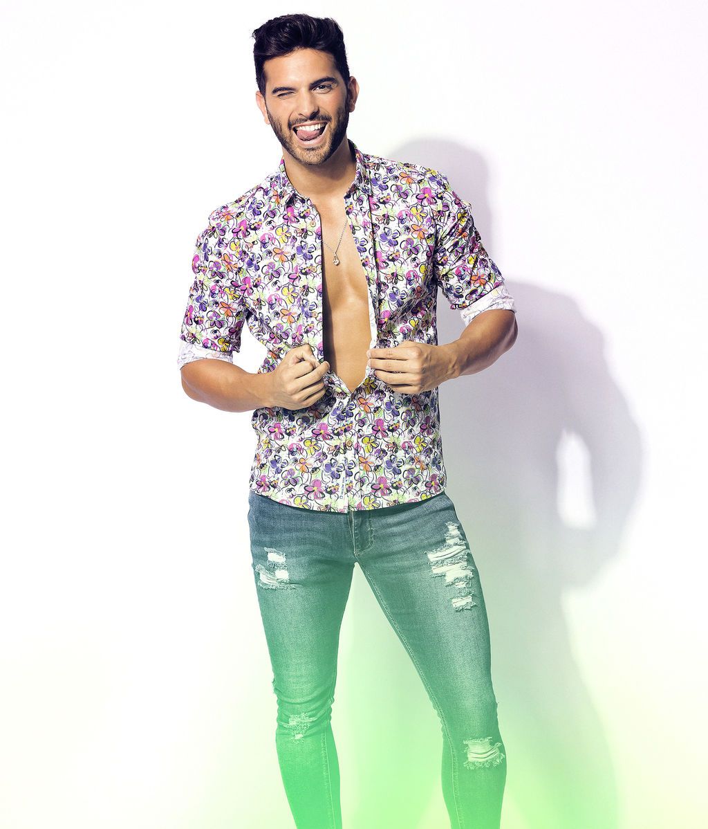 Suso. Colaborador de televisión. Barcelona. 26 años.