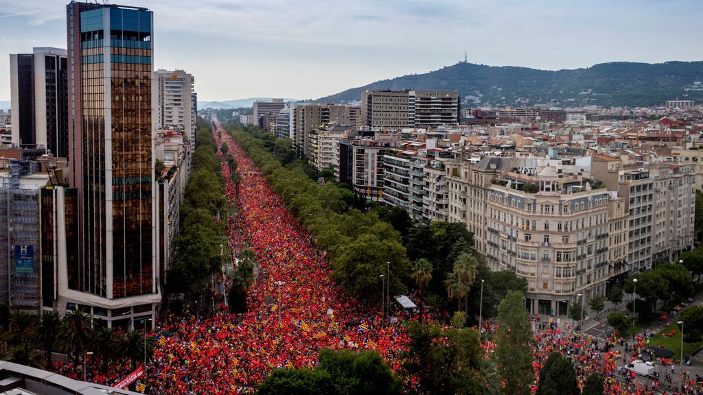 La Generalitat convierte la Diada en una proclama por la independencia y por la libertad de sus políticos presos