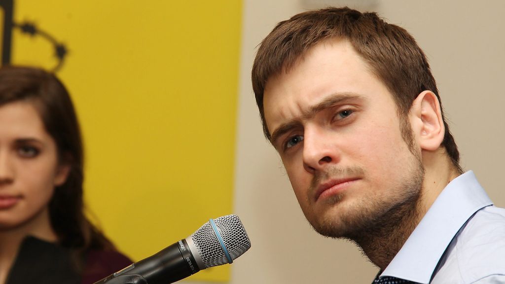 Hospitalizan a un activista de Pussy Riot por un supuesto envenenamiento