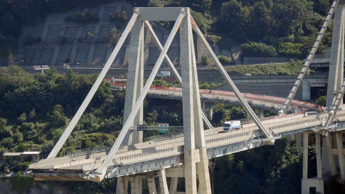 Génova recuerda un mes después a los 42 muertos en el derrumbe del puente