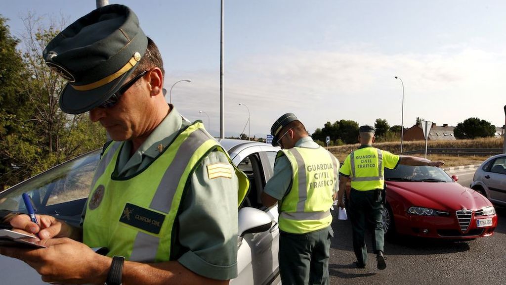 ¿Conduces con el carnet caducado? Si te pillan prepara la cartera