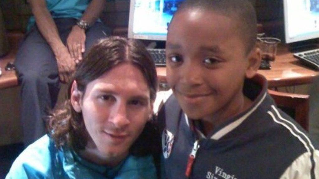 De hacerse una foto con Messi en el hotel, a jugar contra él mañana en la Champions League