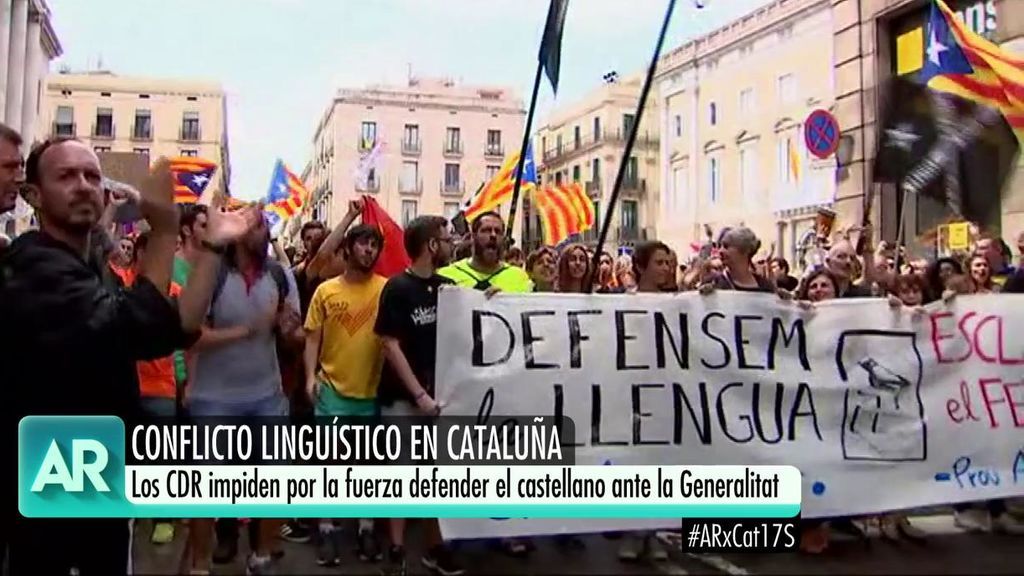 Conflicto lingüístico en Cataluña: los CDR impiden por la fuerza una manifestación a favor del castellano