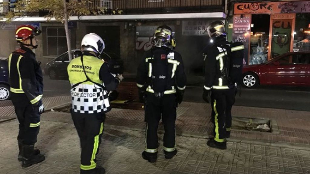 Intoxicadas por humo cuatro mujeres en una galería comercial de San Sebastián de los Reyes