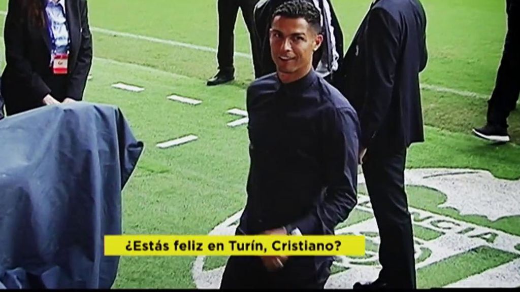 La sonrisa sarcástica de Cristiano Ronaldo cuando le preguntan si es feliz en la Juventus