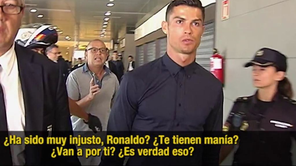 La reacción de Cristiano Ronaldo a Deportes Cuatro al ser preguntado por su expulsión