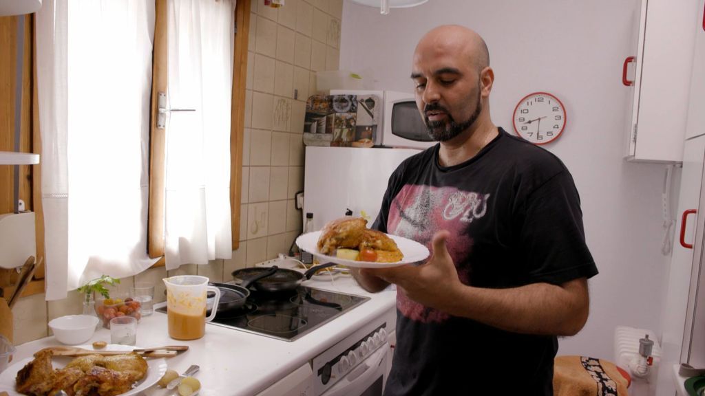 Tres ataúdes e incontables chihuahuas en 'Ven a cenar conmigo'