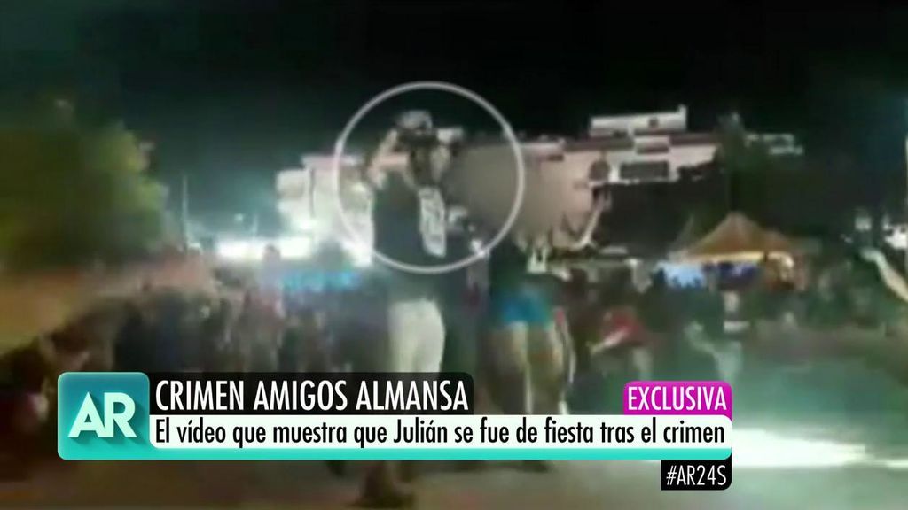 Exclusiva: El vídeo que muestra que Julián se fue de fiesta tras el crimen de Almansa